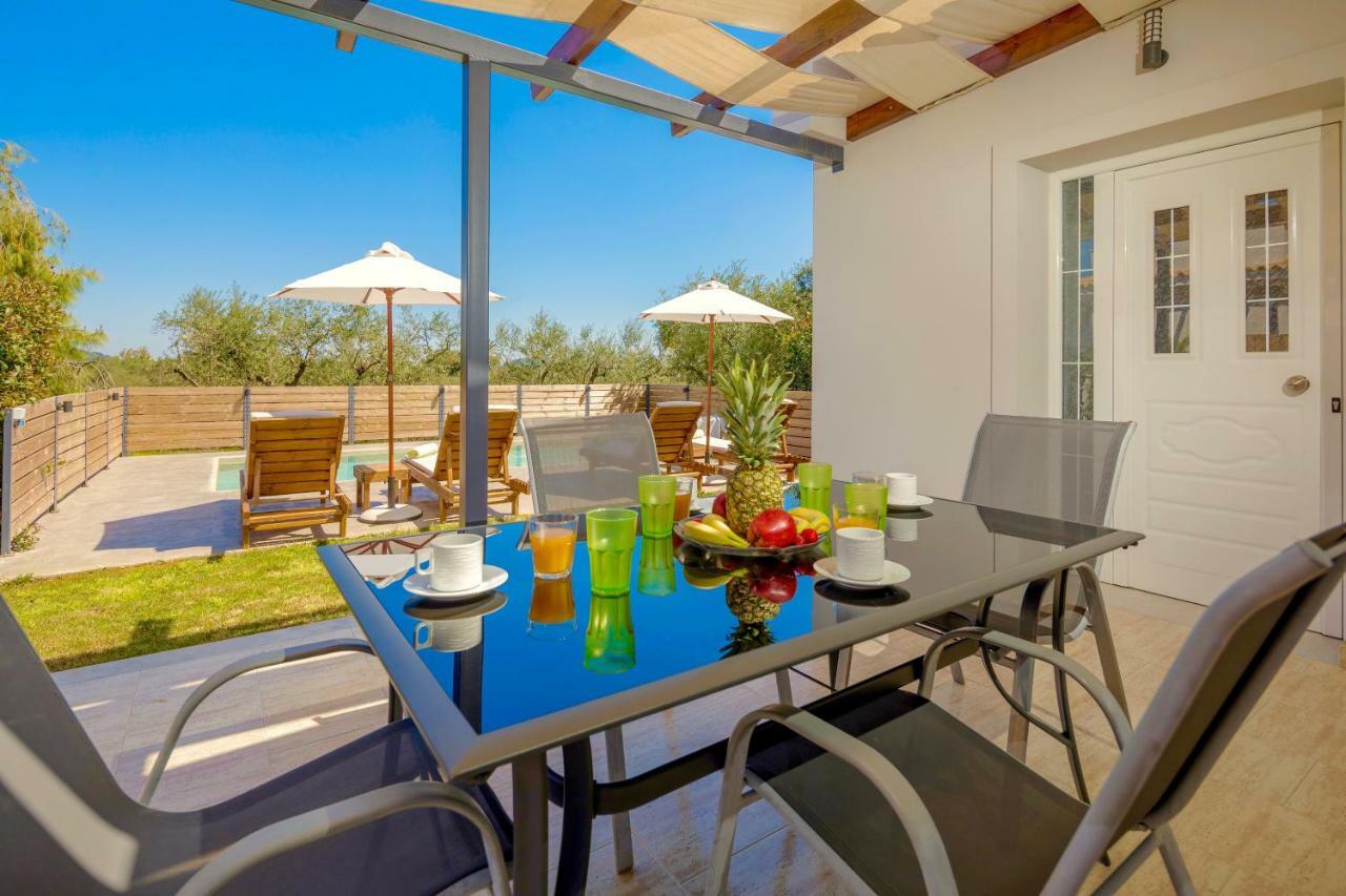 Villa Daphne Agios Dimitrios  外观 照片